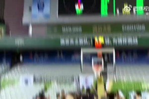 库里：很感激附加赛再给我们一次机会